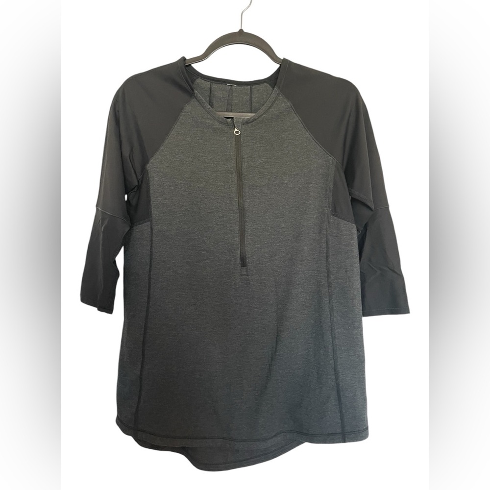 Lululemon black & grey top